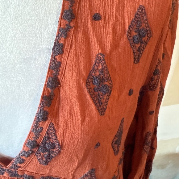 Free People Embroidered Bell Sleeve Tunic Top Cinnamon Fall Orange Sz Small - Picture 3 of 3